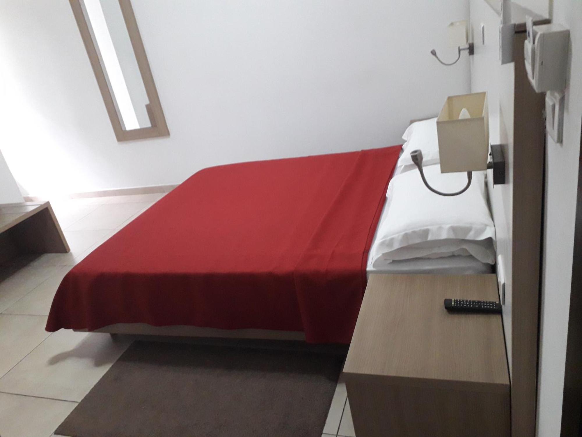 Residence Achenbach Abidjan Luaran gambar